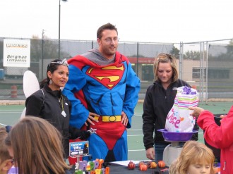 Dr. Henson, Jeff and Nichole help buy back candy 